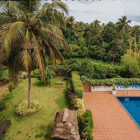 Aadisaktthi Leisure Resort, Kovalam Thiruvananthapuram Zewnętrze zdjęcie