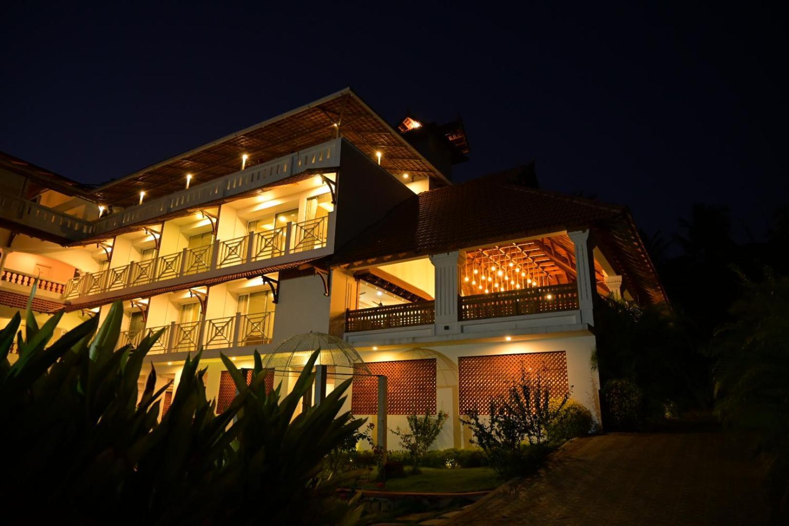 Aadisaktthi Leisure Resort, Kovalam Thiruvananthapuram Zewnętrze zdjęcie