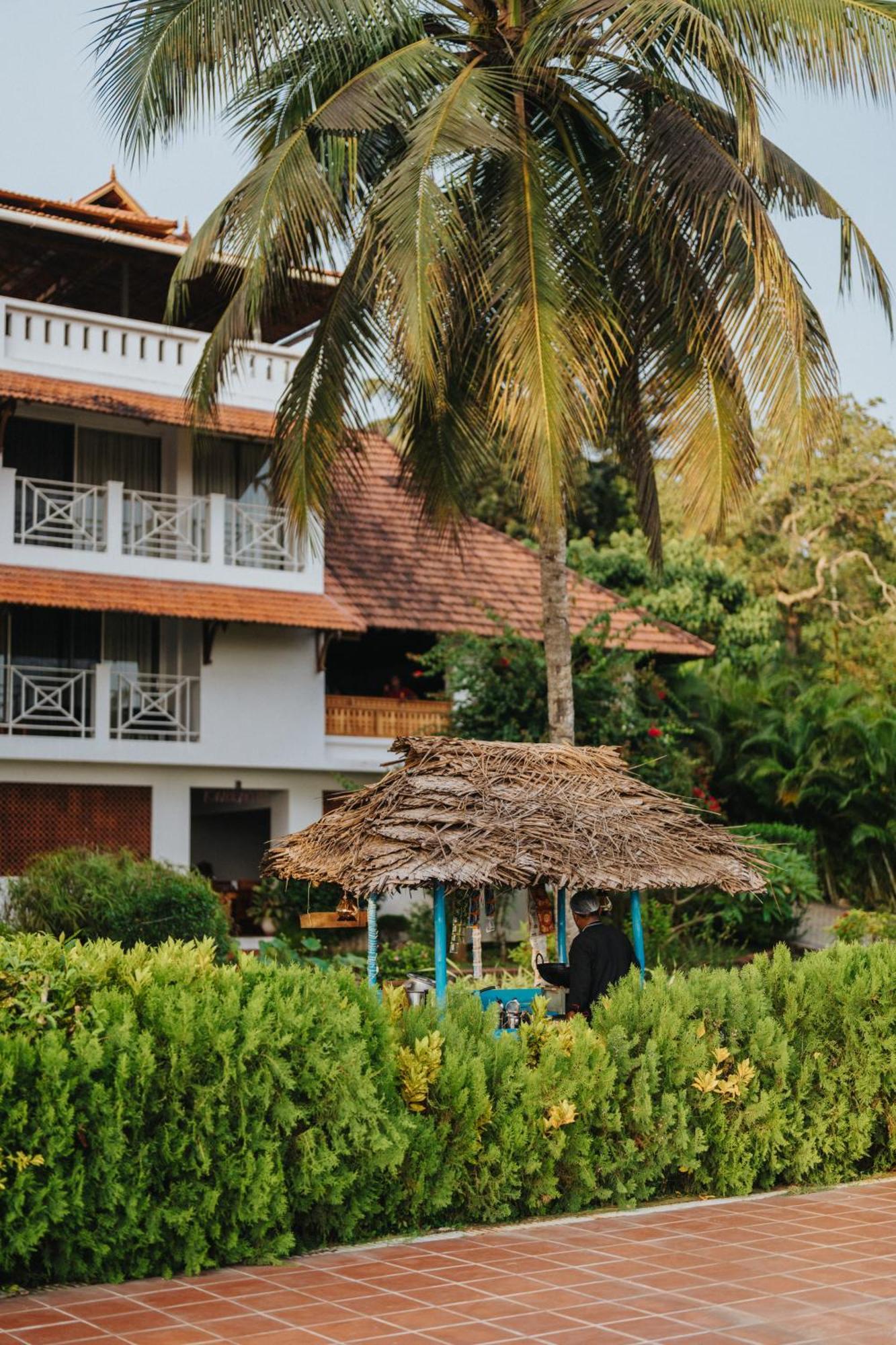 Aadisaktthi Leisure Resort, Kovalam Thiruvananthapuram Zewnętrze zdjęcie