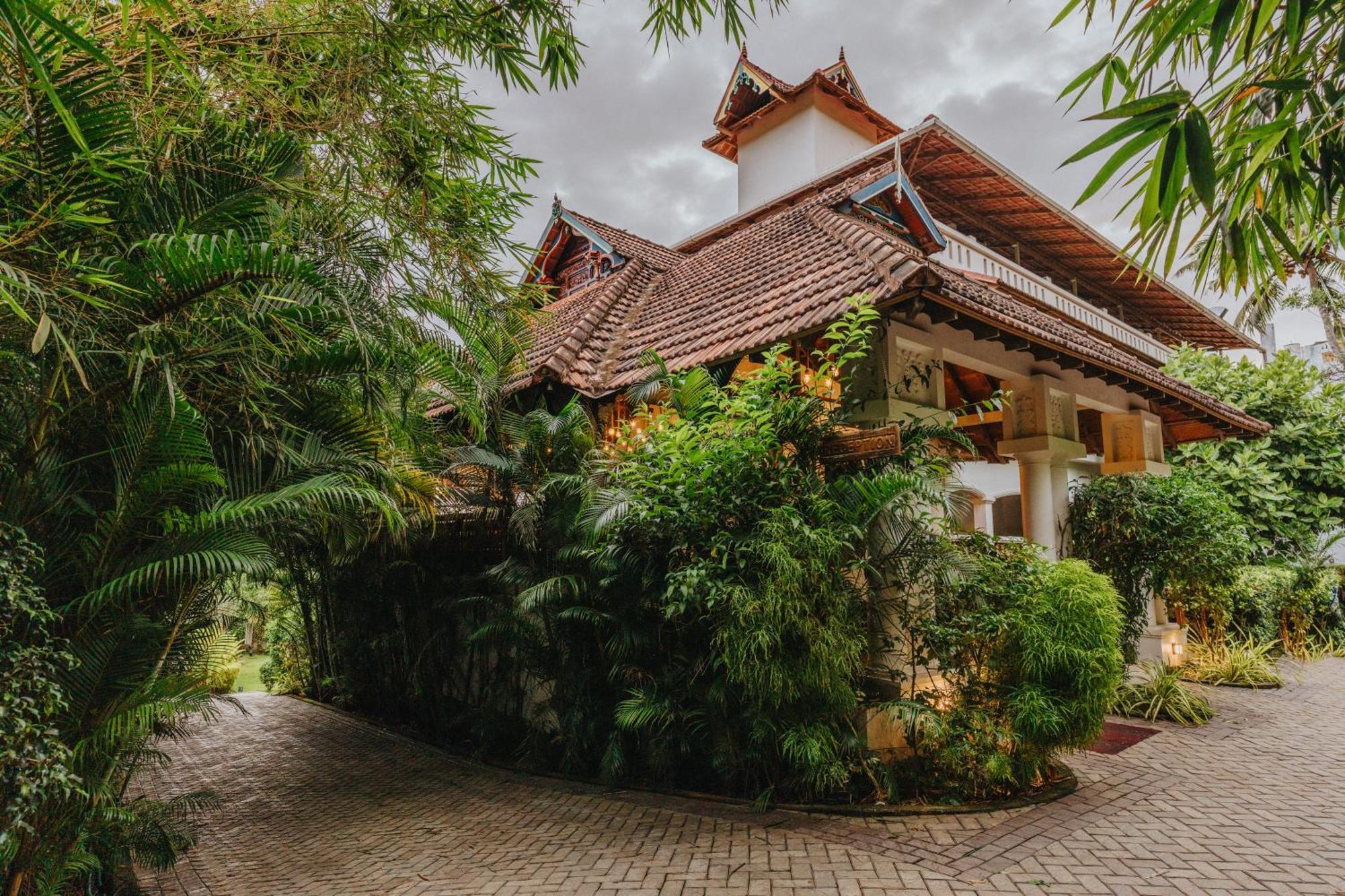Aadisaktthi Leisure Resort, Kovalam Thiruvananthapuram Zewnętrze zdjęcie