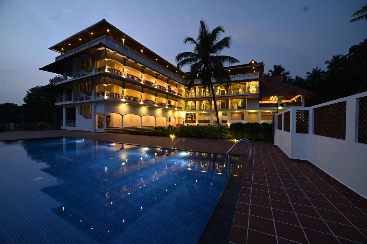 Aadisaktthi Leisure Resort, Kovalam Thiruvananthapuram Zewnętrze zdjęcie